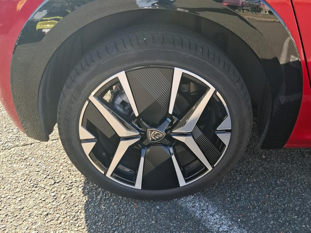 Peugeot 208 Hybrid 145 ch e-DCS6 GT 2025