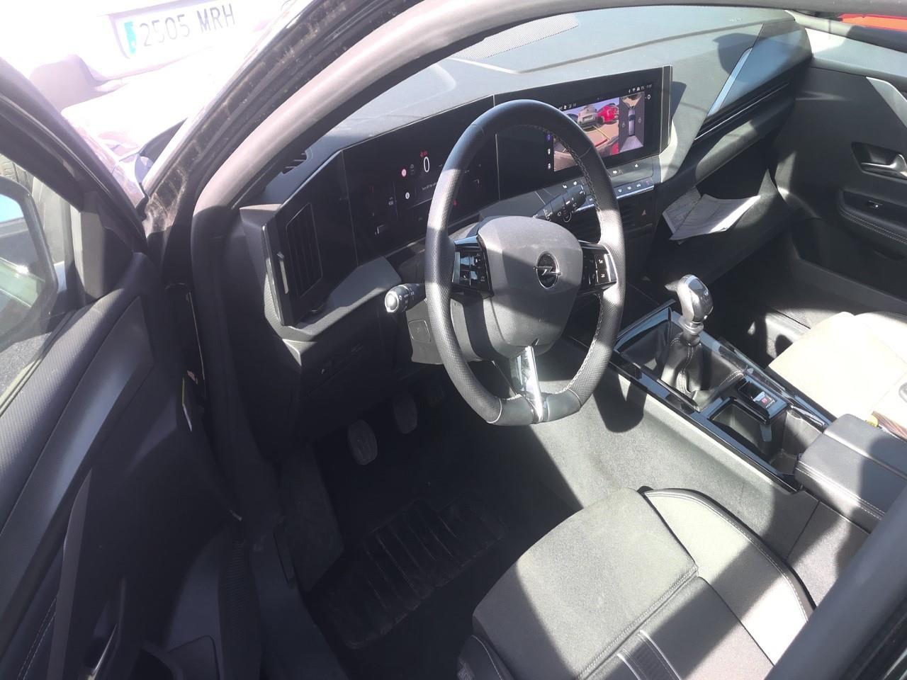 Foto Opel Astra 8