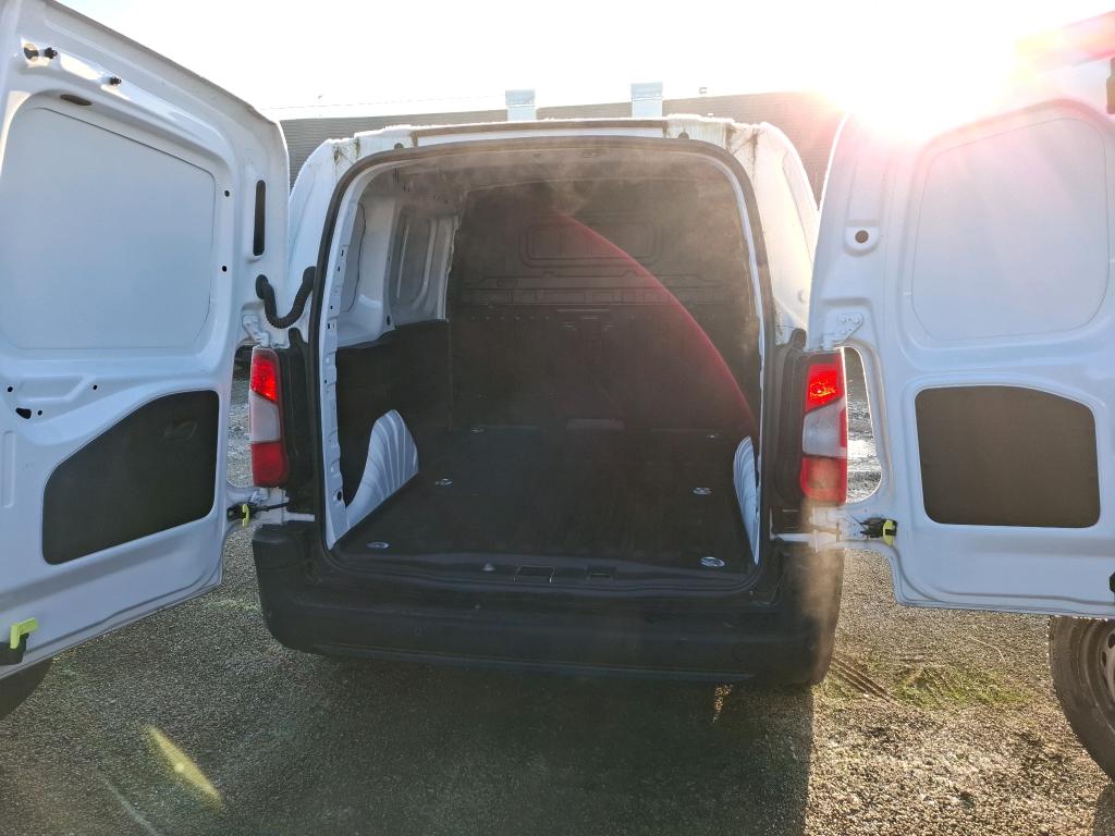 Peugeot PARTNER FOURGON STANDARD 650 KG BLUEHDI 100 S&S BVM6 ASPHALT 2022