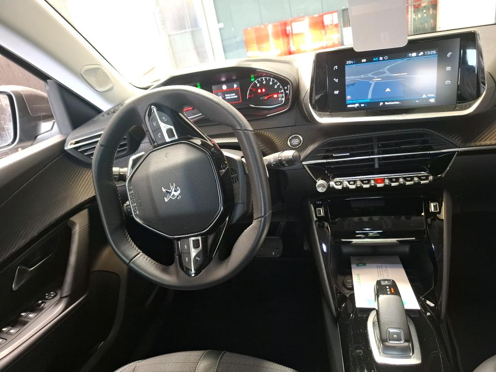 Peugeot 2008 BlueHDi 130 S&S EAT8 Allure 2021