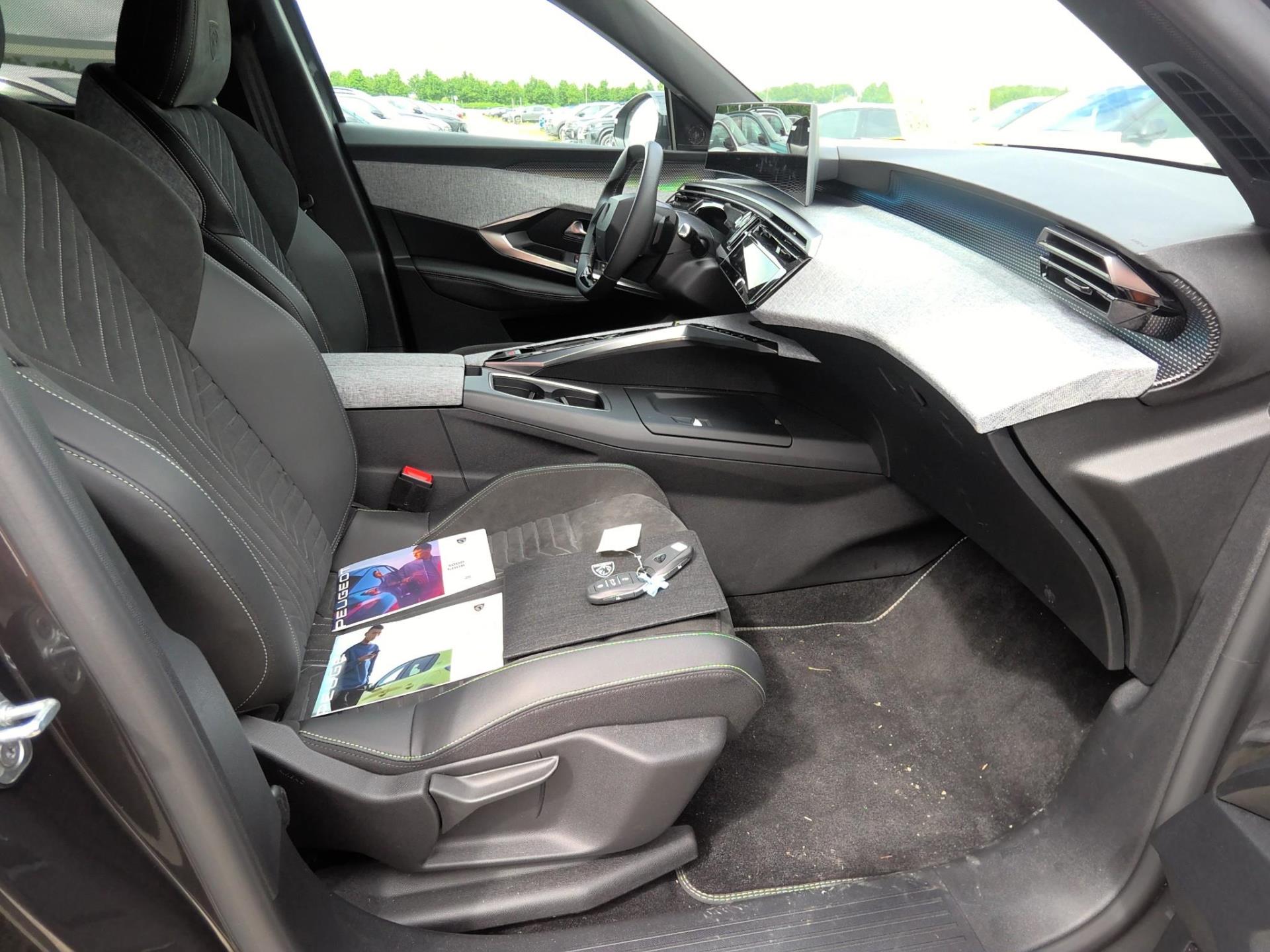 Peugeot 5008 Electrique 210 ch 73 kWh GT 2024