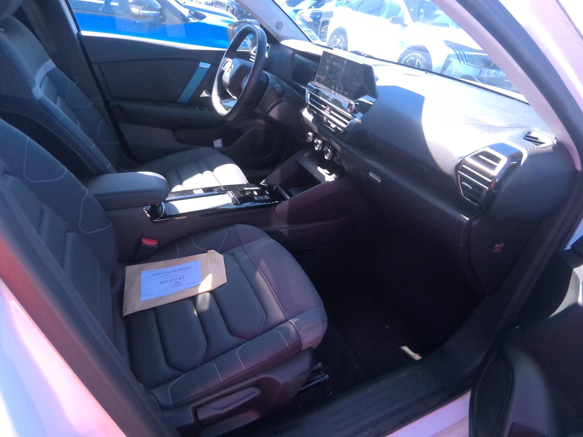 Citroen e-C4 X 136 ch Automatique Shine 2023
