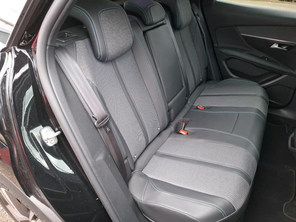 Peugeot 3008 Hybrid 225 e-EAT8 Allure Pack 2021