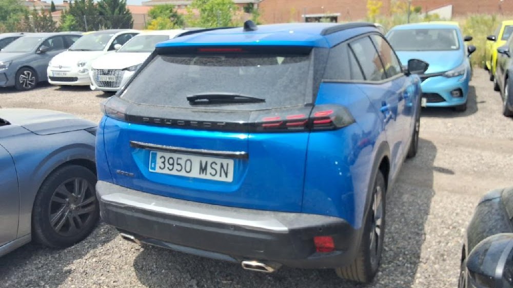 Foto Peugeot 2008 13