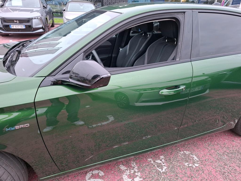 Peugeot 308 PHEV 180 e-EAT8 Allure Pack 2022