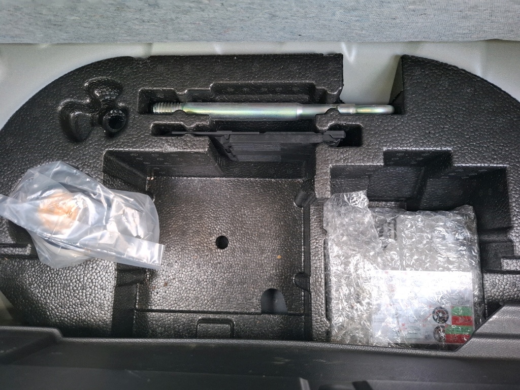 Peugeot 208 ELECTRIQUE 50 KWH 136 ACTIVE BUSINESS R 2021