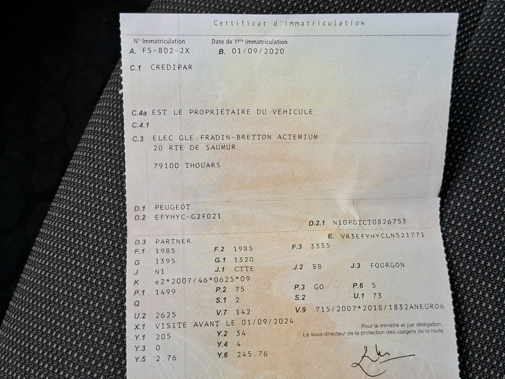 Peugeot PARTNER FOURGON STANDARD 650 KG BLUEHDI 100 S&S BVM5 PREMIUM 2020