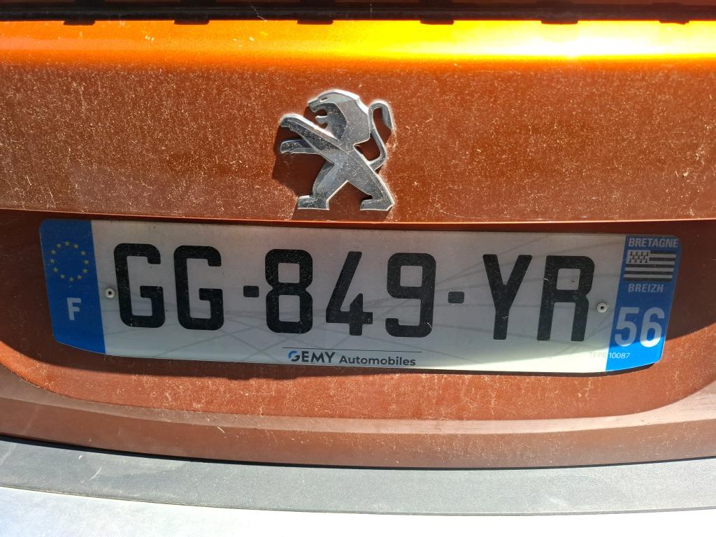 Peugeot 2008 BlueHDi 110 S&S BVM6 Active Pack 2022