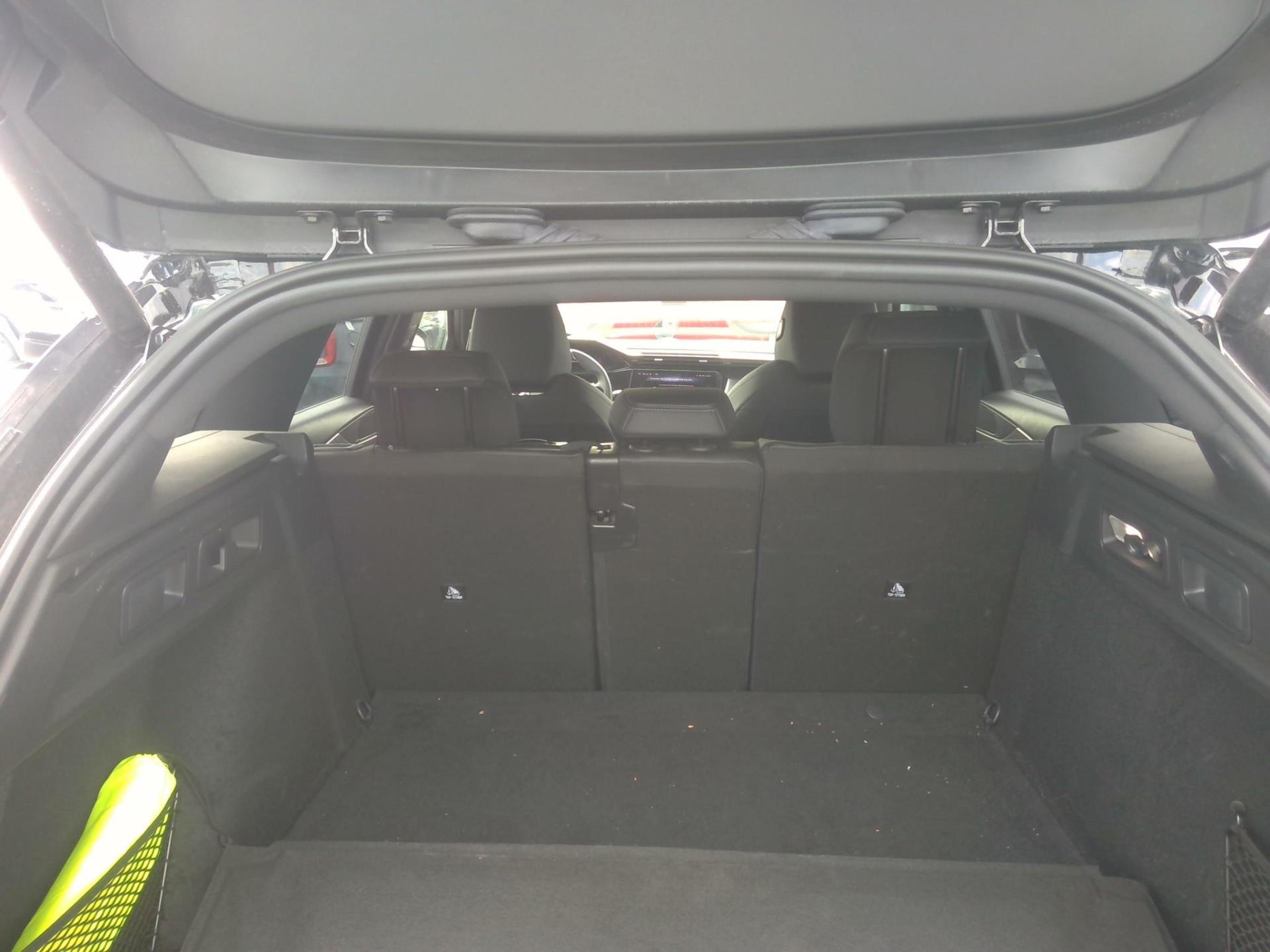 Peugeot 308 SW PHEV 225 e-EAT8 GT 2024