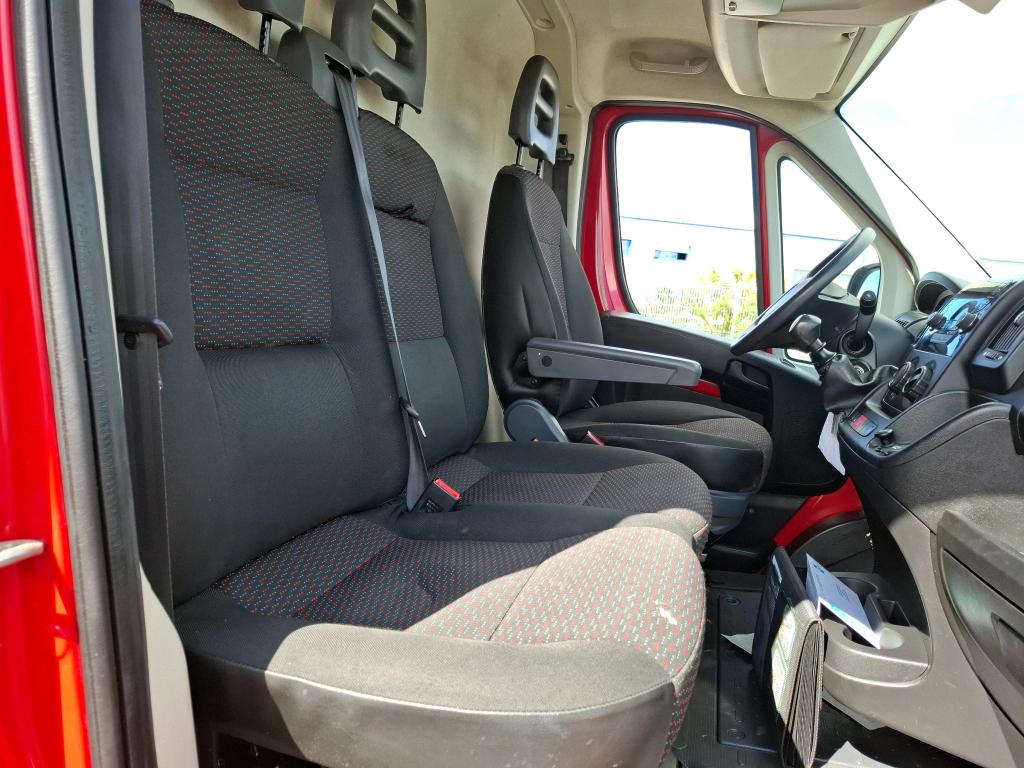 Peugeot BOXER TOLE 333 L1H1 BLUEHDI 120 S&S PRO 2022