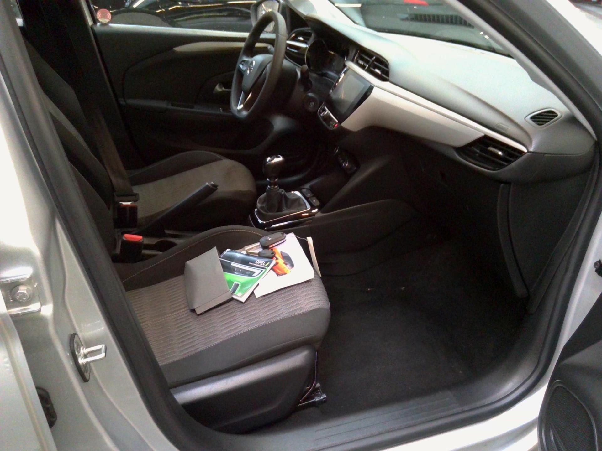Opel Corsa 1.5 Diesel 100 ch BVM6 Edition 2023