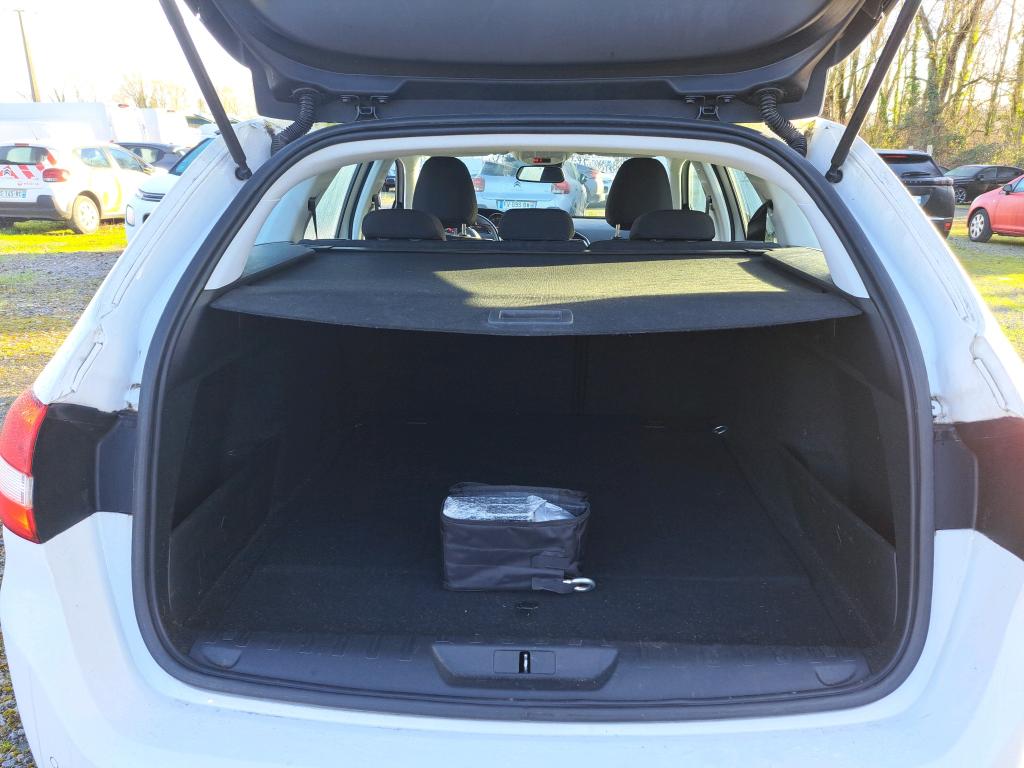 Peugeot 308 SW PureTech 110ch S&S BVM6 Active Pack 2021