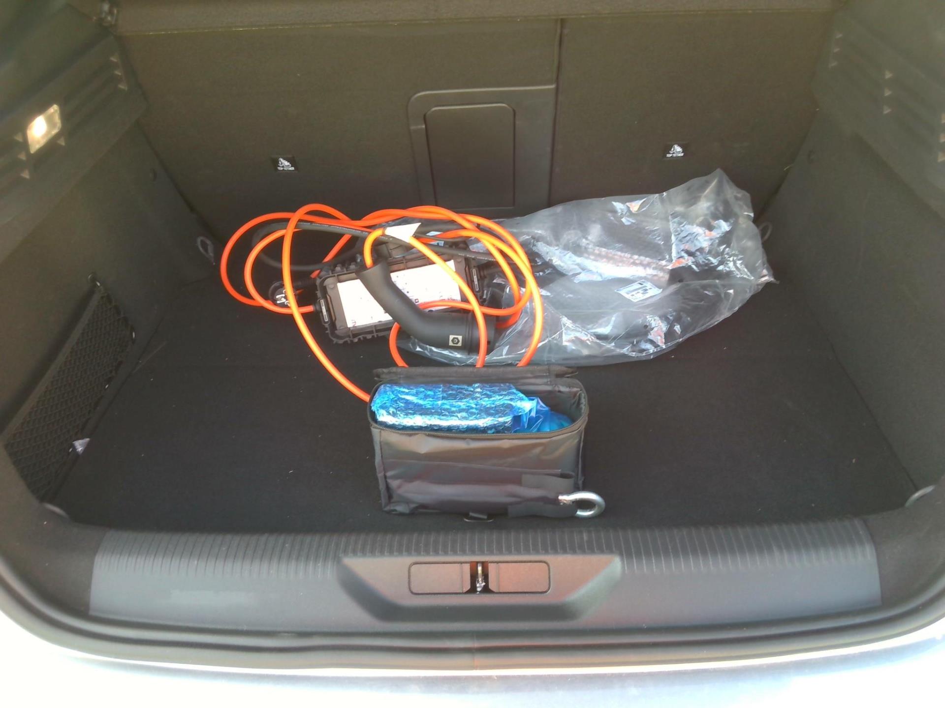 Peugeot 308 PHEV 225 e-EAT8 GT 2024