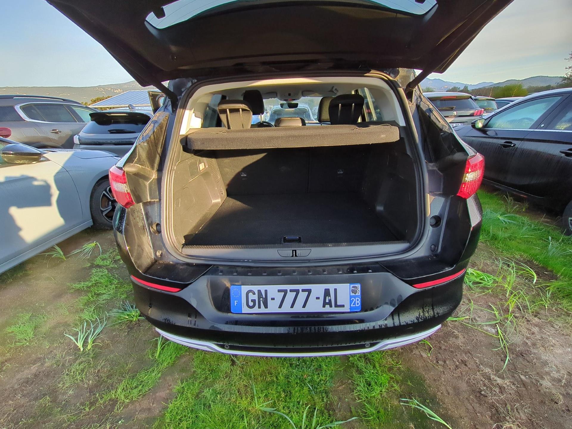 Opel Grandland Hybrid 225 ch BVA8 Elegance Business 2023