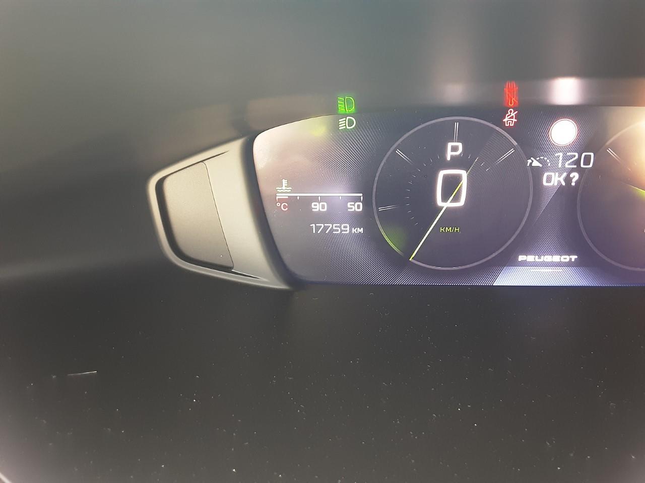 Foto Peugeot 408 8