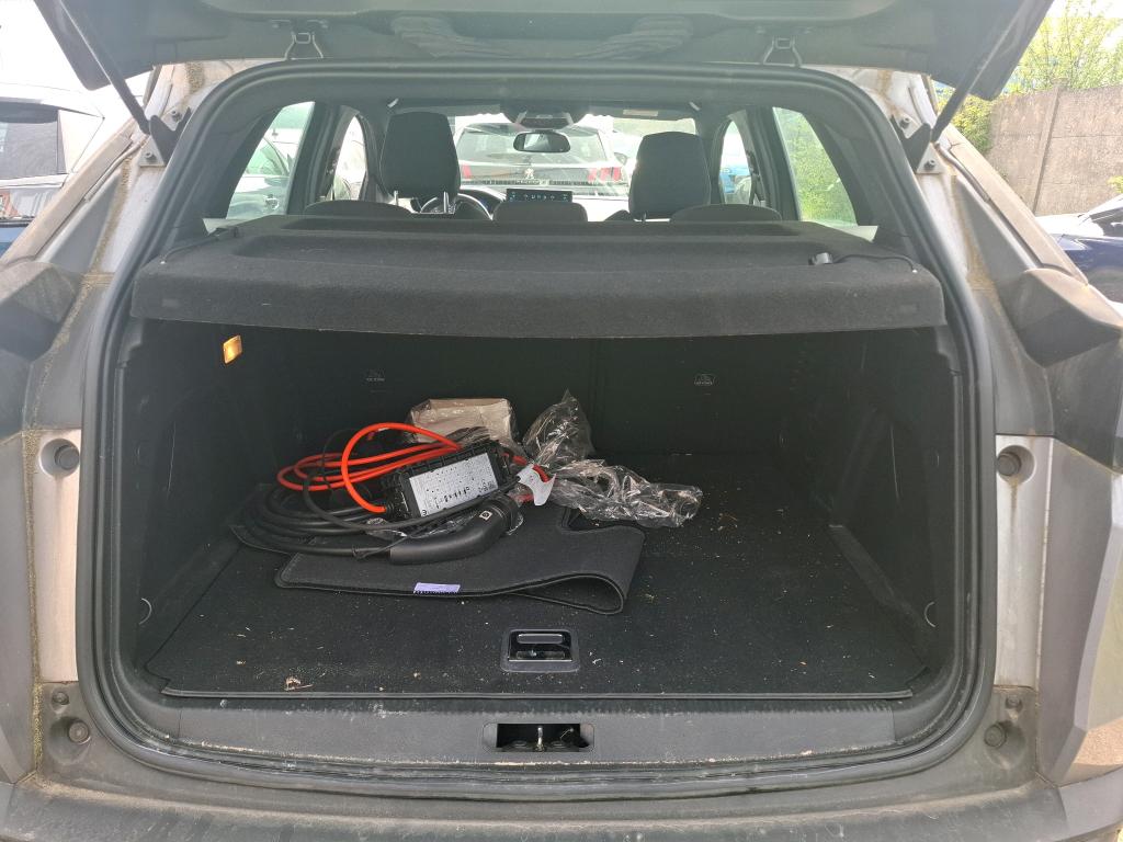 Peugeot 3008 Hybrid 225 e-EAT8 Active Pack 2023