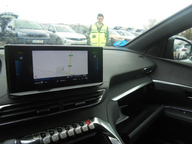 Foto Peugeot 3008 Hybrid 11