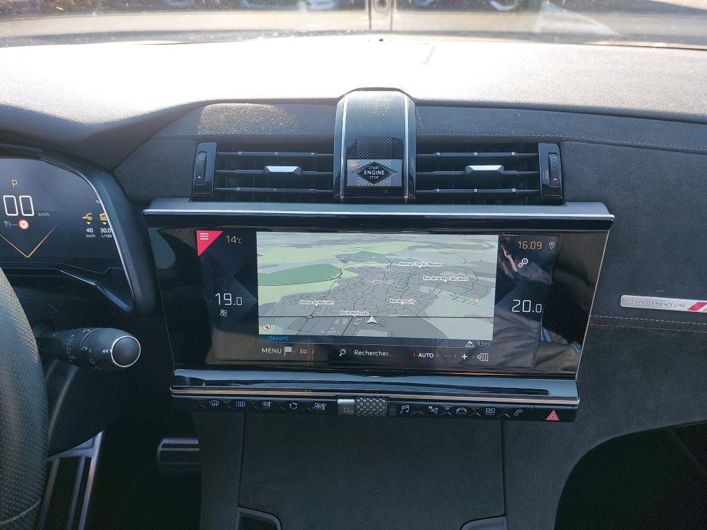 DS DS7 Crossback BlueHDi 130 EAT8 Performance Line 2021