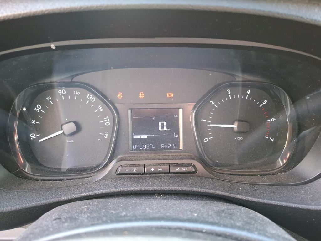 Peugeot EXPERT FGN TOLE STANDARD BLUEHDI 95 BVM5 PREMIUM 2019