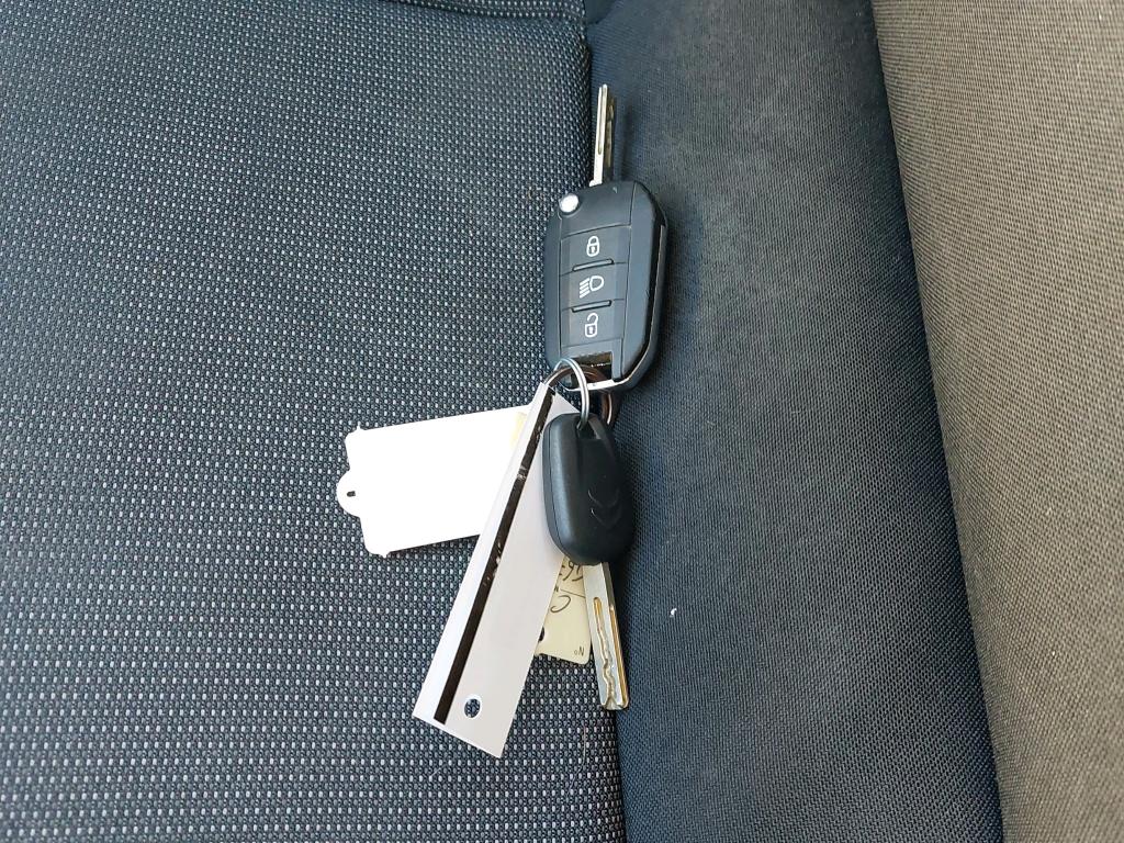 Citroen C3 SOCIETE BLUEHDI 100 S&S BVM6 FEEL BUSINESS R 2021