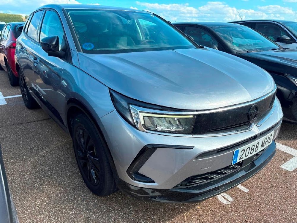Foto Opel Grandland PHEV 7
