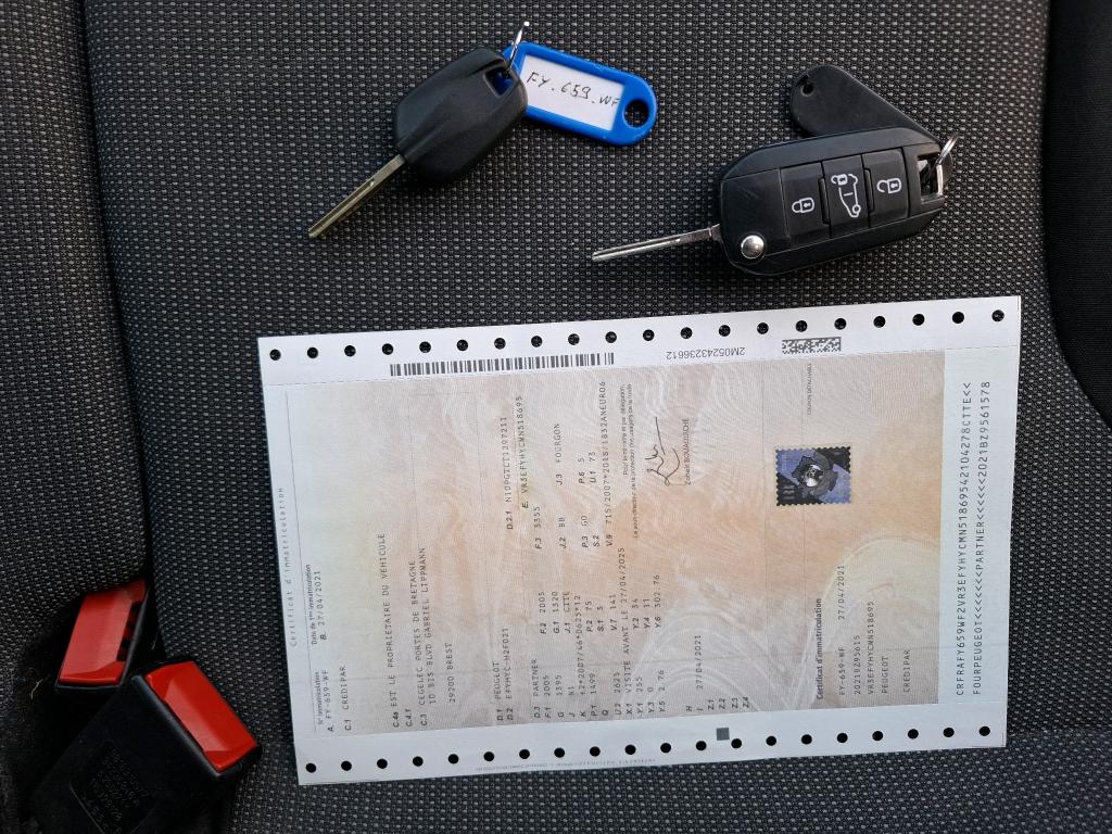 Peugeot PARTNER FOURGON STANDARD 650 KG BLUEHDI 100 S&S BVM5 PREMIUM 2021