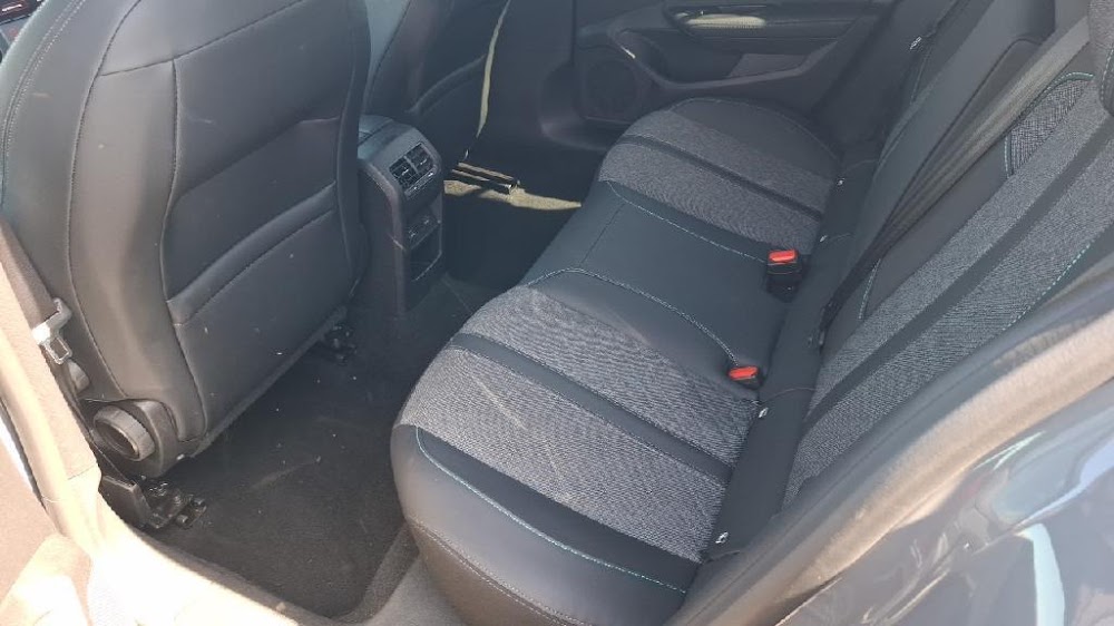 Foto Peugeot 408 6