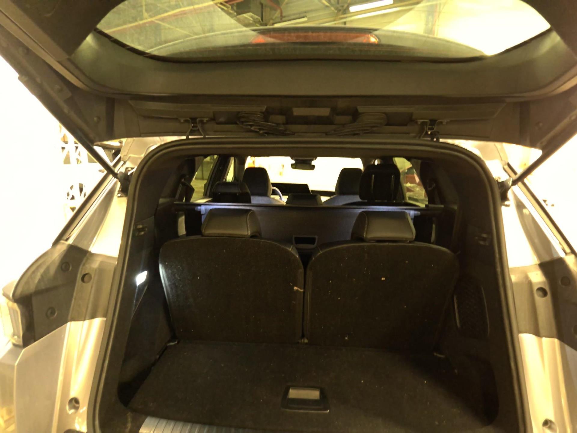 Peugeot 5008 Hybrid 145 ch e-DCS6 Allure 2025