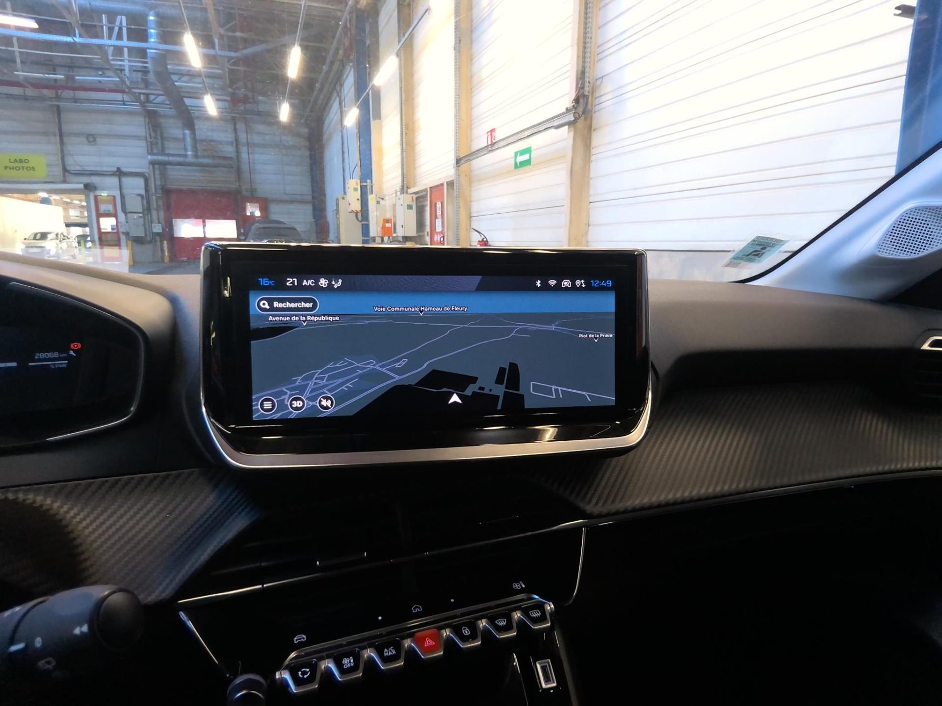 Peugeot 208 Hybrid 100 e-DCS6 Allure 2025