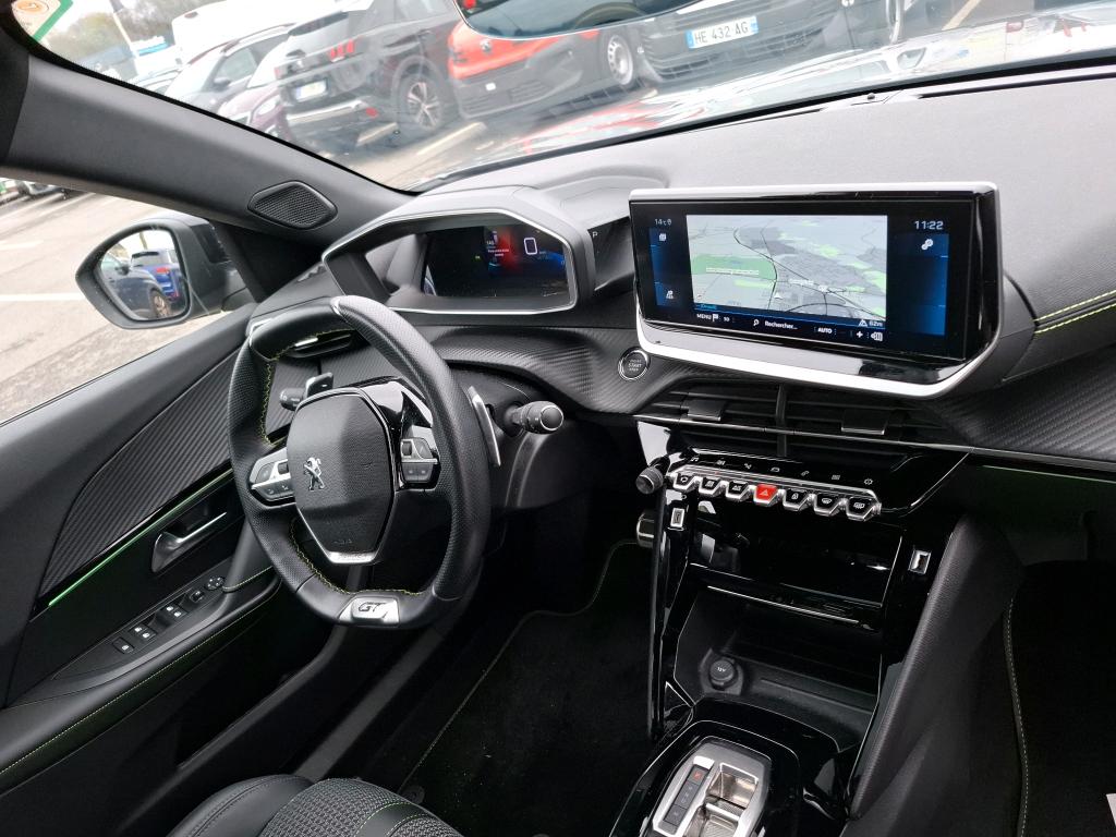 Peugeot 2008 PureTech 130 S&S EAT8 GT 2023