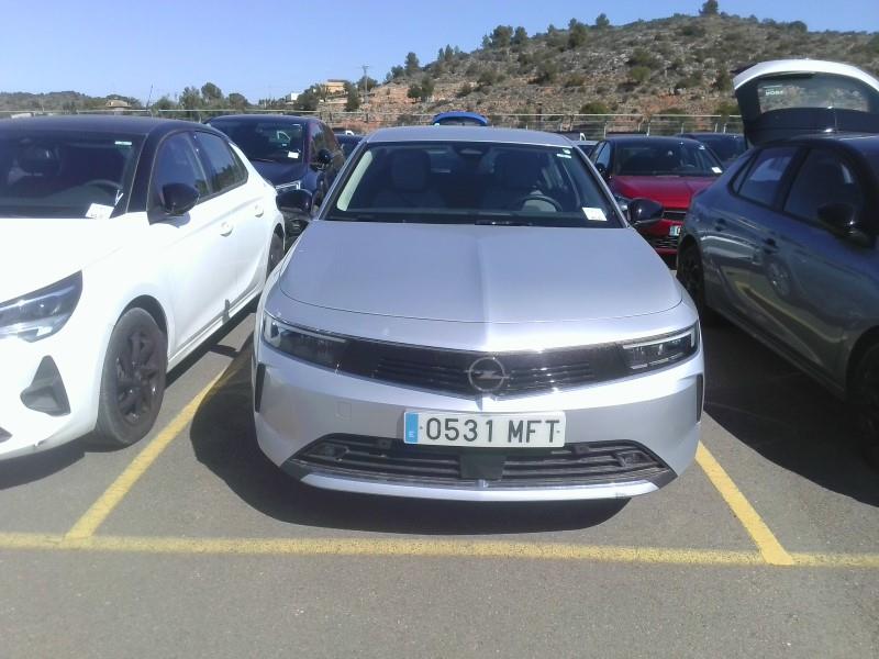Opel Astra Nuevo Astra 5P Edition 1.2T XHT MT6 S/S 130 HP (96kW)