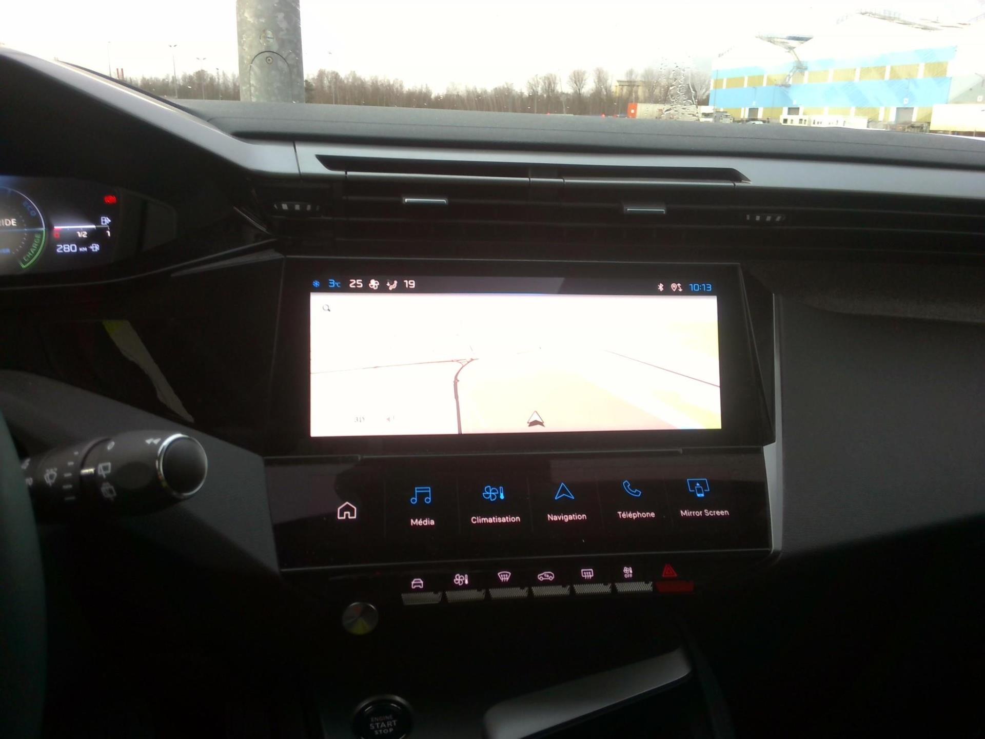 Peugeot 308 PHEV 180 e-EAT8 Allure 2024