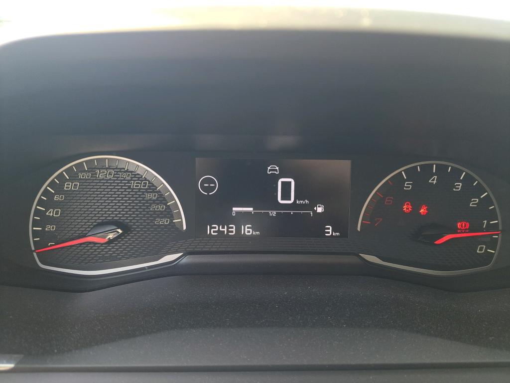 Peugeot 208 BLUEHDI 100 S&S BVM6 PREMIUM PACK 2021