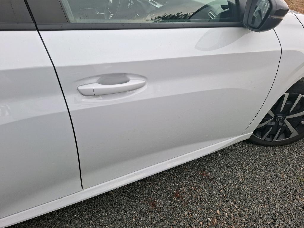 Peugeot 208 Hybrid 110 ch e-DCS6 Style 2025