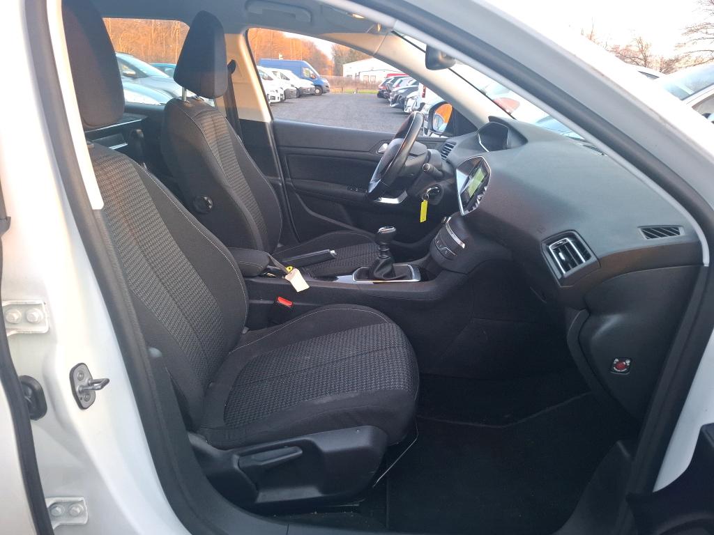 Peugeot 308 AFFAIRE BLUEHDI 100 S&S BVM6 PREMIUM PACK 2020