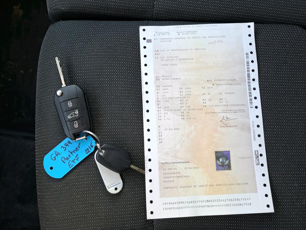Peugeot PARTNER FOURGON STANDARD 650 KG BLUEHDI 100 S&S BVM5 PREMIUM 2021
