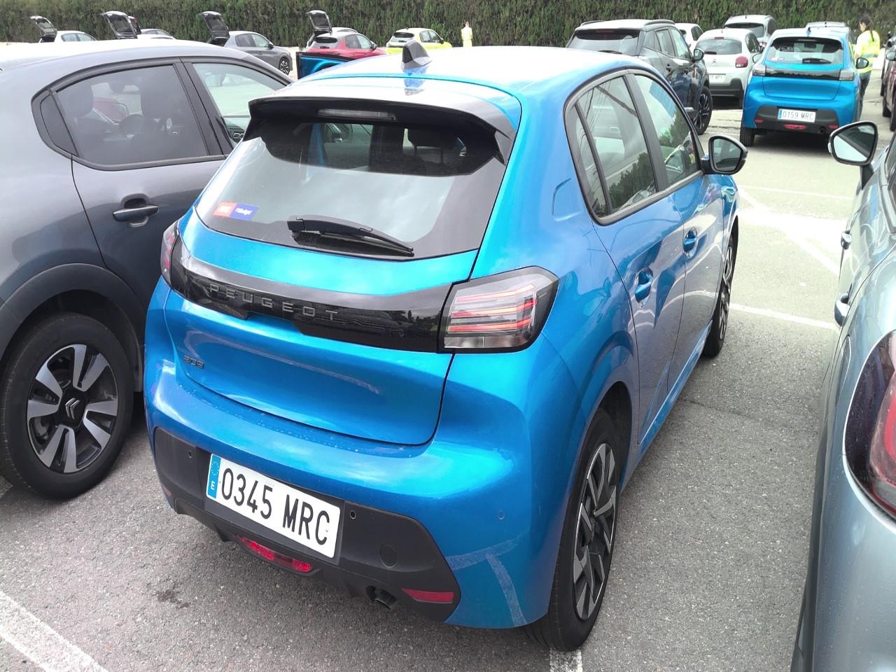 Foto Peugeot 208 8