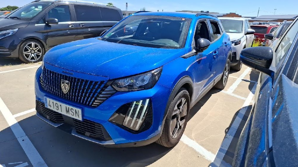 Foto Peugeot 2008 4