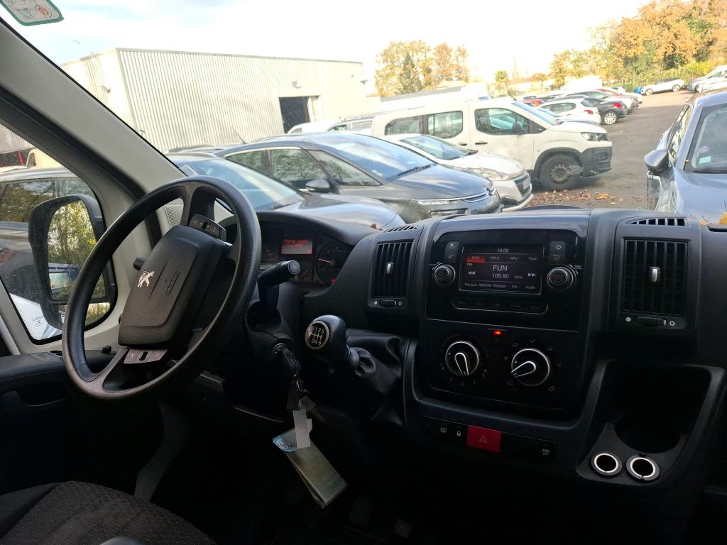 Peugeot BOXER TOLE 335 L2H2 BLUEHDI 120 S&S PREMIUM 2021