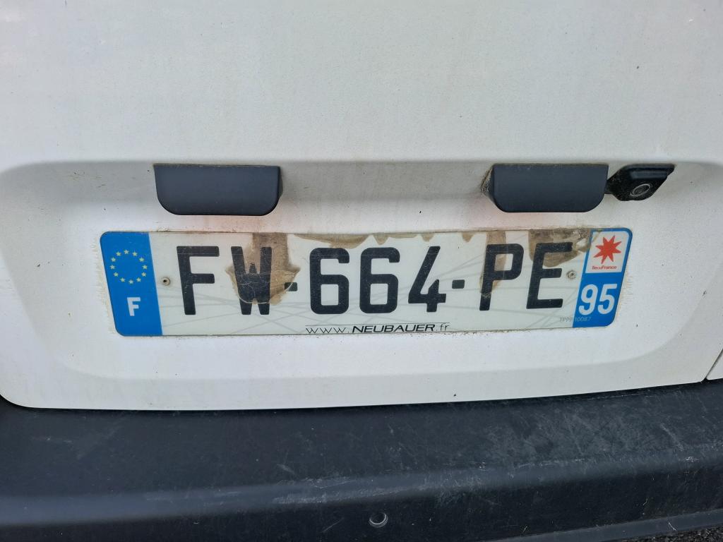 Peugeot PARTNER FOURGON STANDARD 1000 KG BLUEHDI 130 S&S EAT8 GRIP 2021