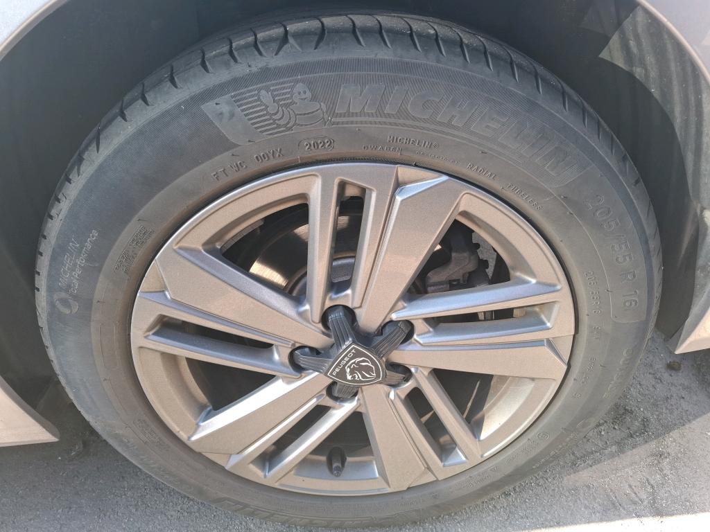 Peugeot 308 BlueHDi 130ch S&S EAT8 Active Pack 2022
