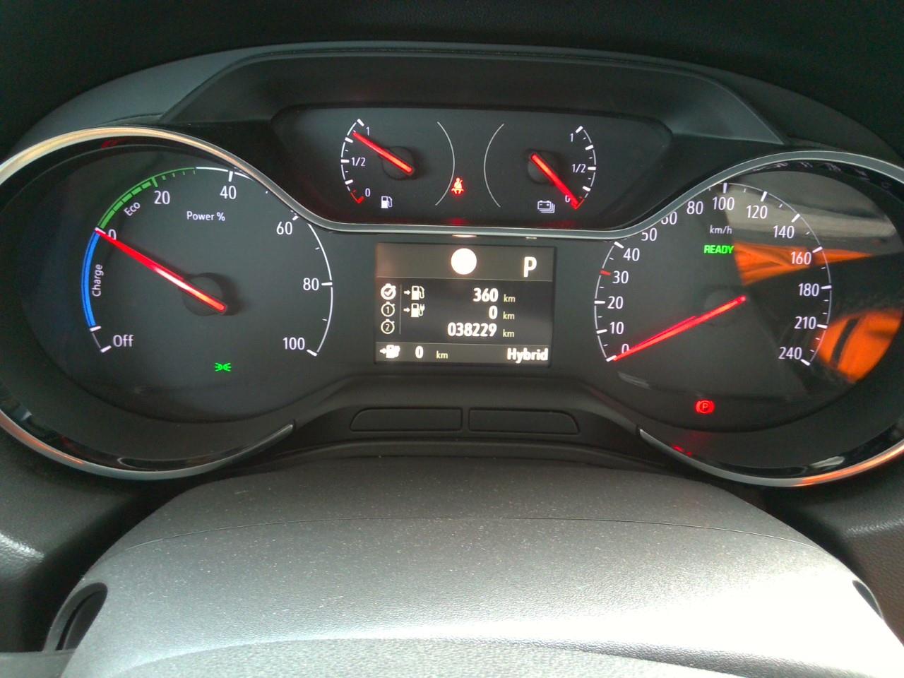 Opel Grandland Hybrid4 300 ch AWD BVA8 Ultimate 2021