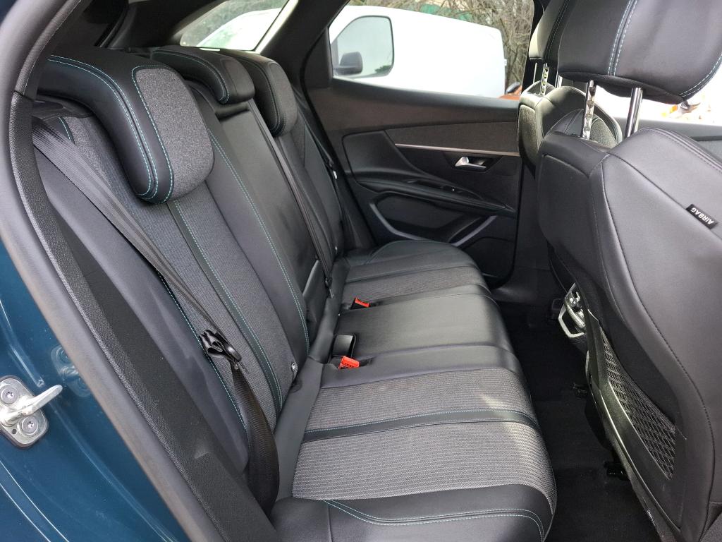 Peugeot 3008 PureTech 130ch S&S BVM6 Allure Pack 2022