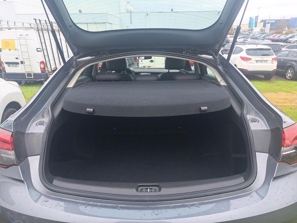 Opel INSIGNIA B GS 