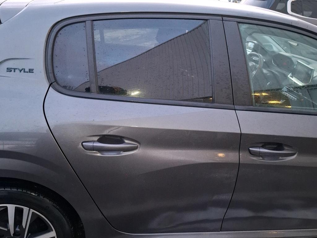 Peugeot 208 PureTech 100 S&S BVM6 Style 2023