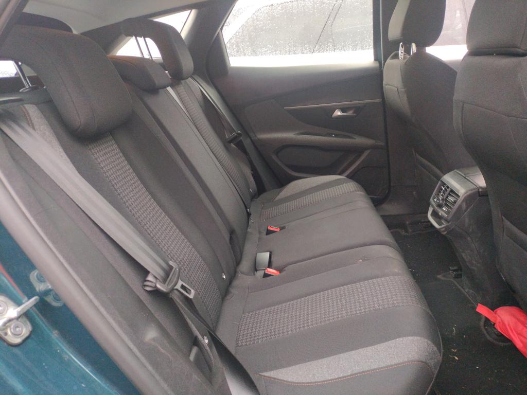 Peugeot 3008 BlueHDi 130ch S&S EAT8 Active Pack 2022