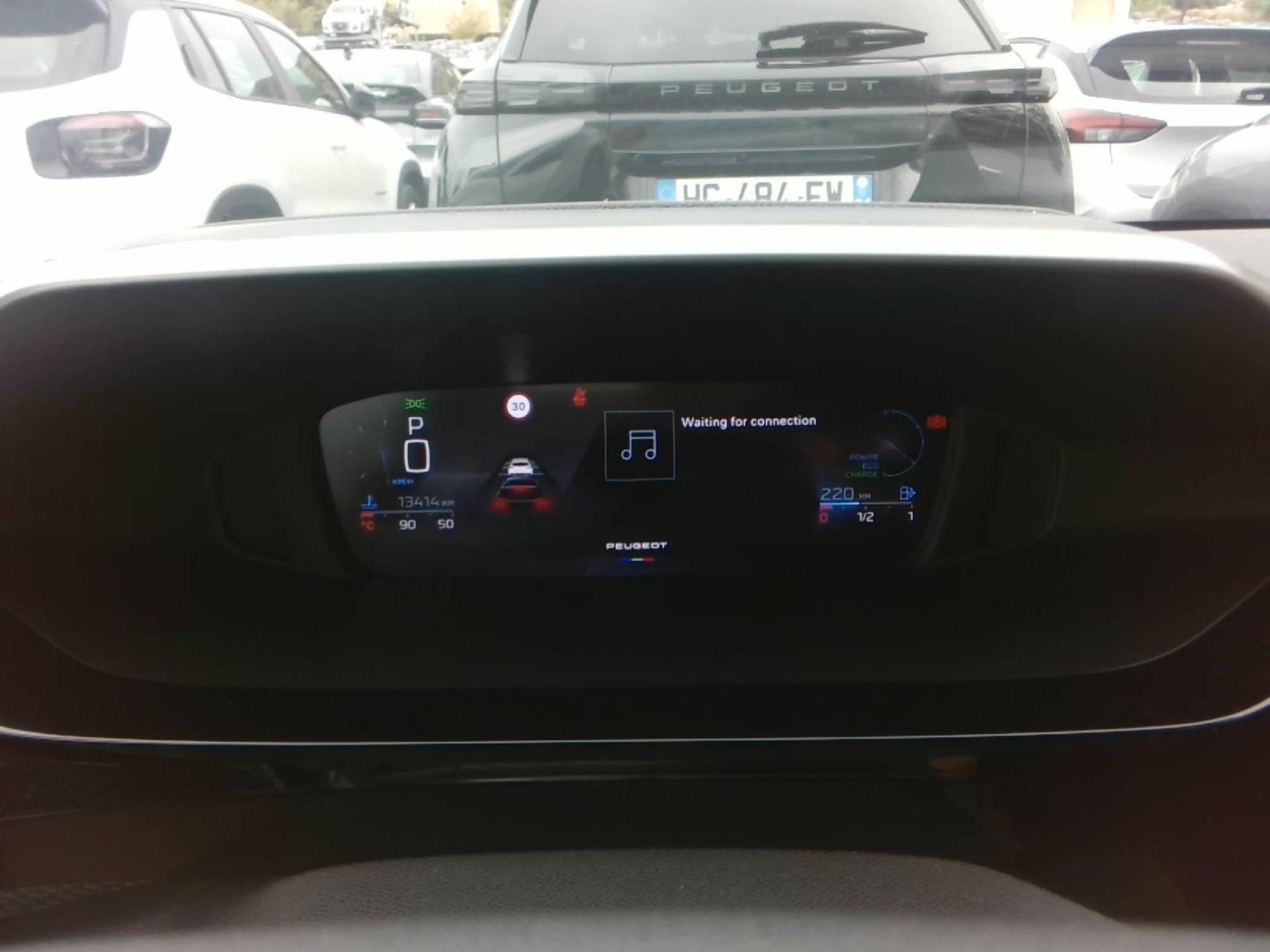 Peugeot 308 SW Hybrid 145 e-DCS6 Style 2025