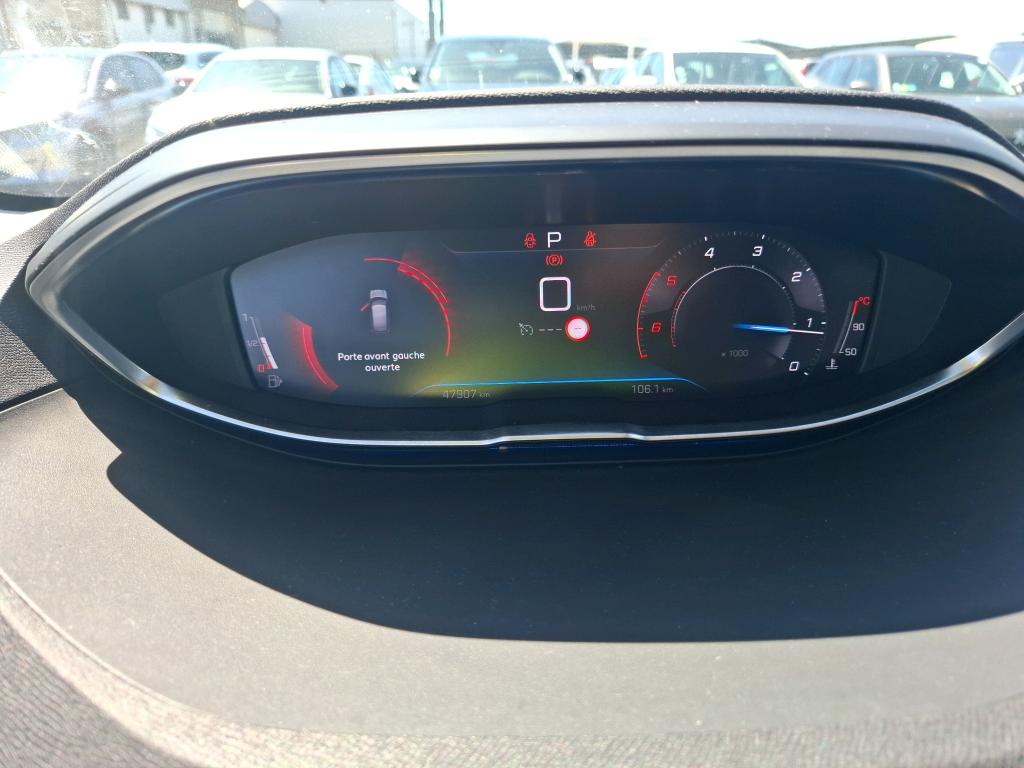 Peugeot 3008 BlueHDi 130ch S&S EAT8 Active Pack 2022