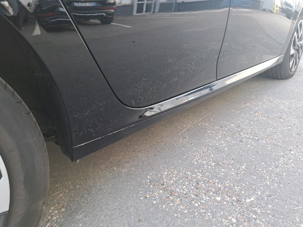 Peugeot 208 Hybrid 110 ch e-DCS6 Style 2025