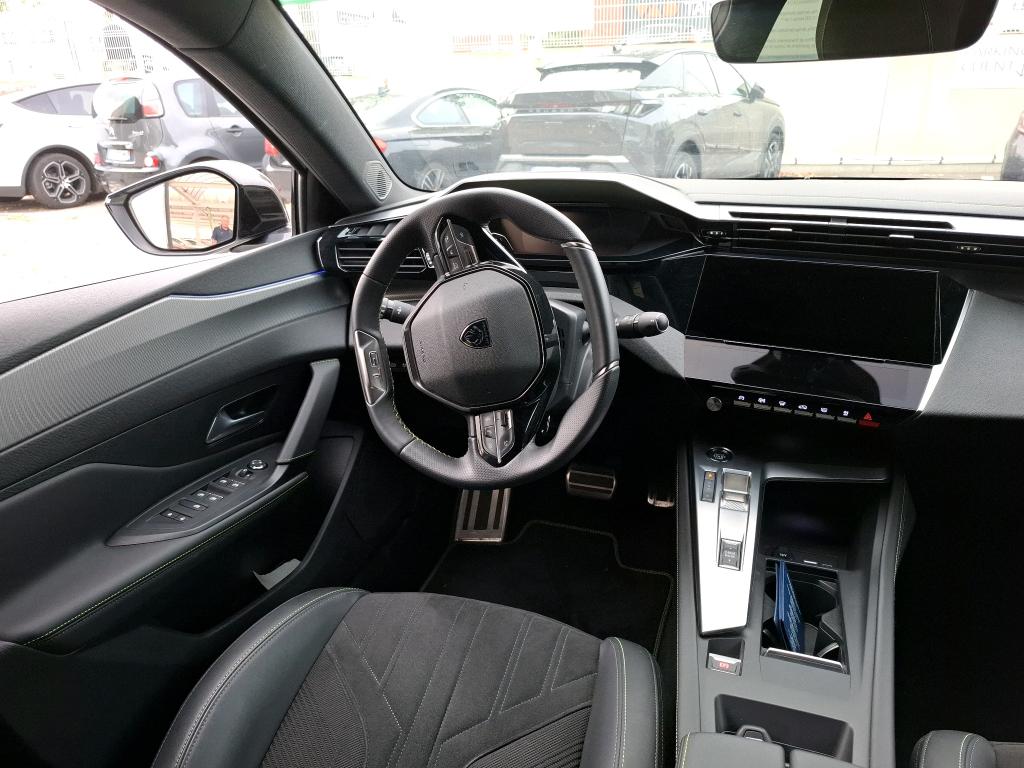 Peugeot 408 PHEV 225 e-EAT8 GT 2023